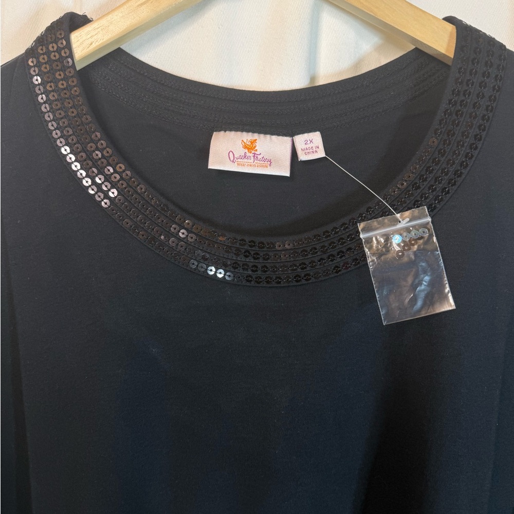 🌟Quacker Factory Sparkle Tee🌟 - Picture 2 of 8